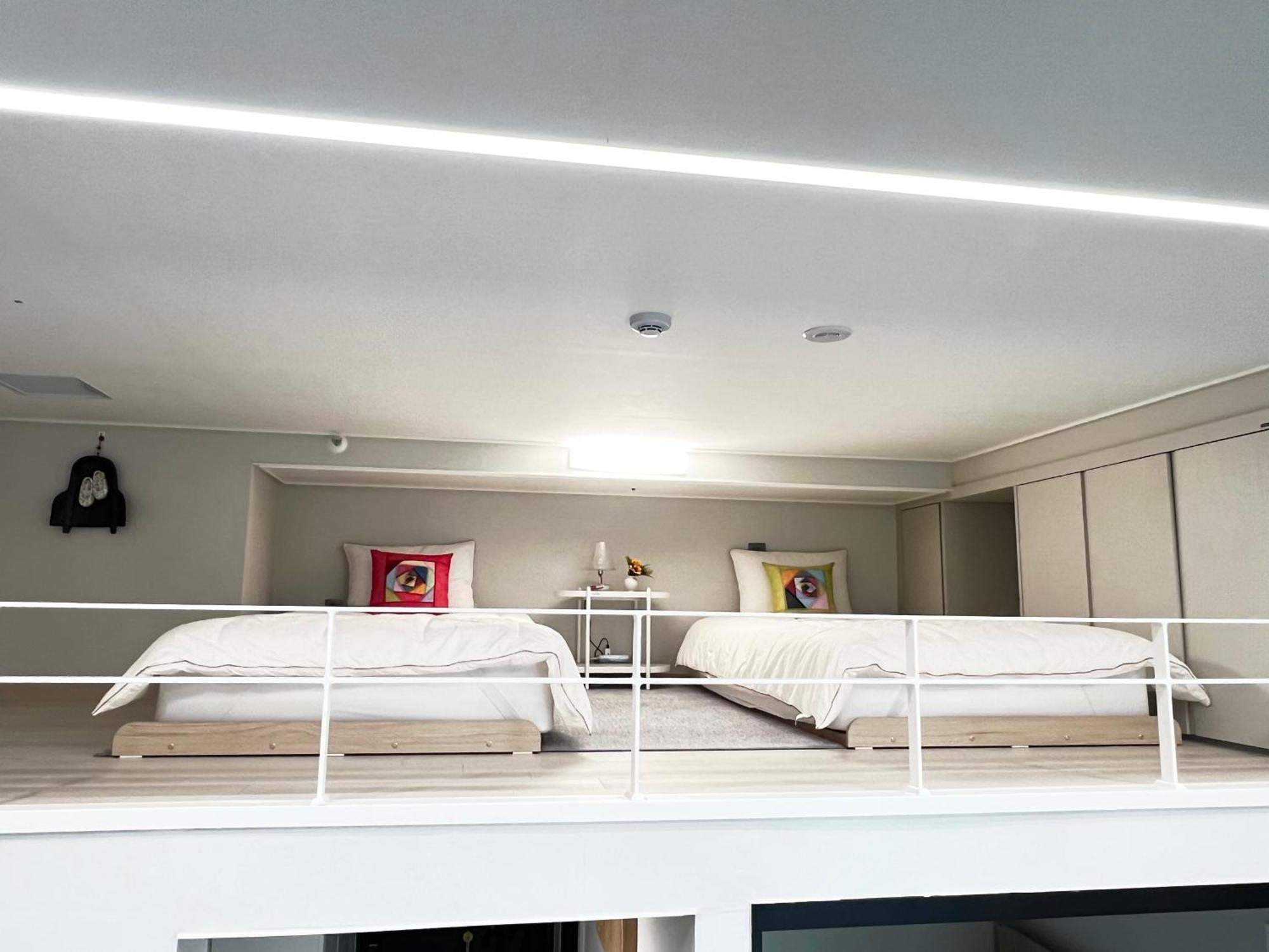 3-warm Newly-build Near Dongdaemun History & Culture Park Station Apartment