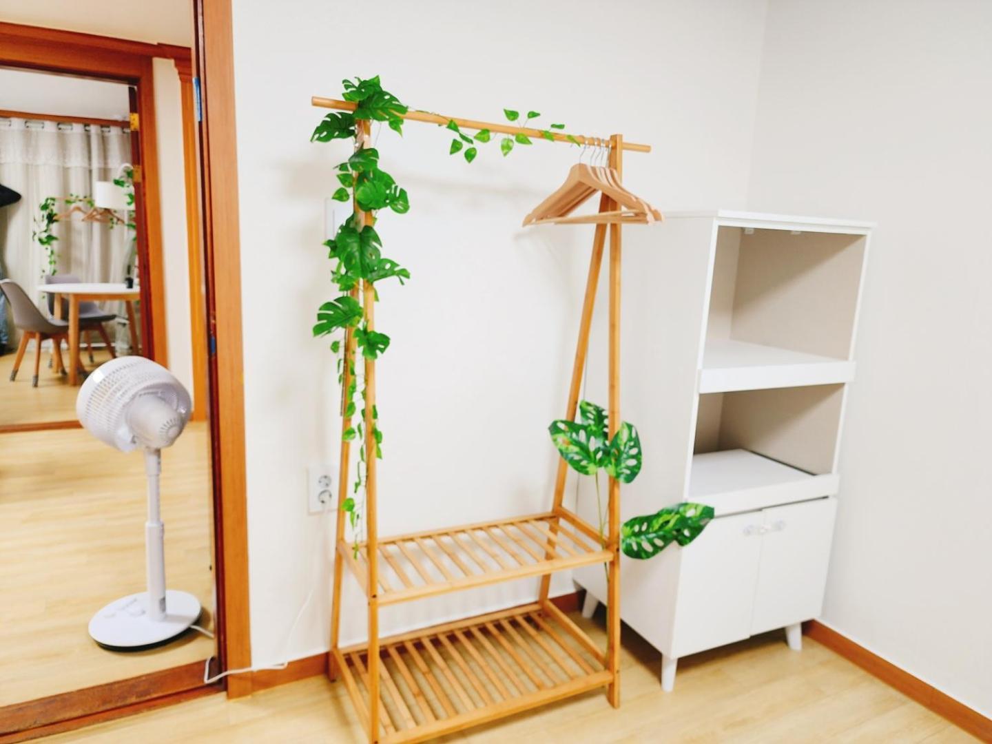 Comfort House 2 Bed Hwagok Station 4minutes Gimpo Airport 10 Minutes Seoul