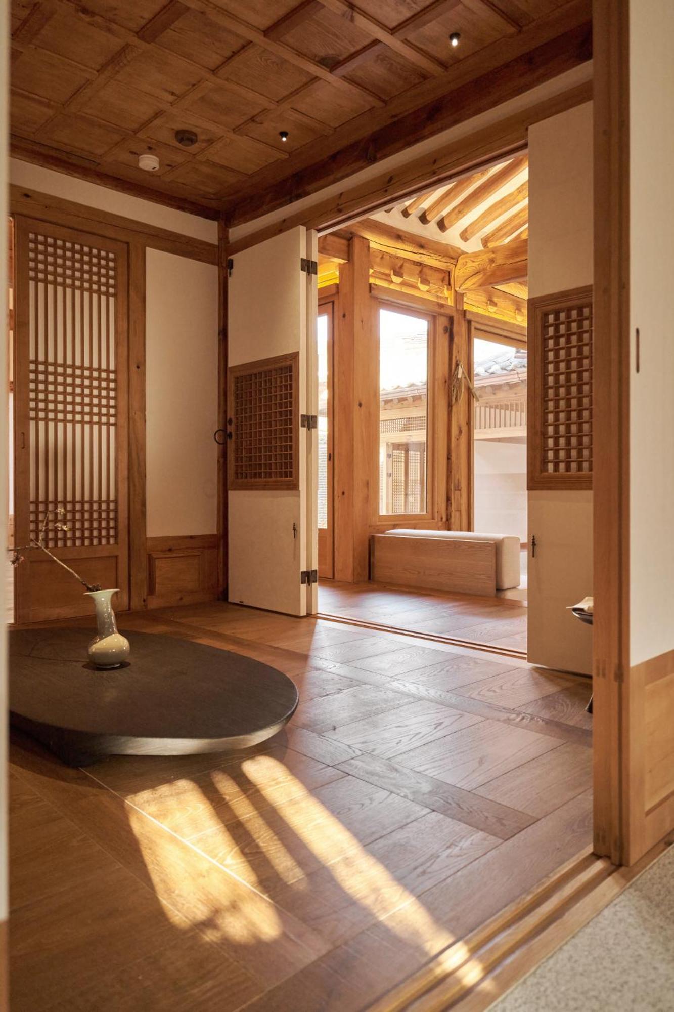 Hotel Nostalgia Hanok Seoul