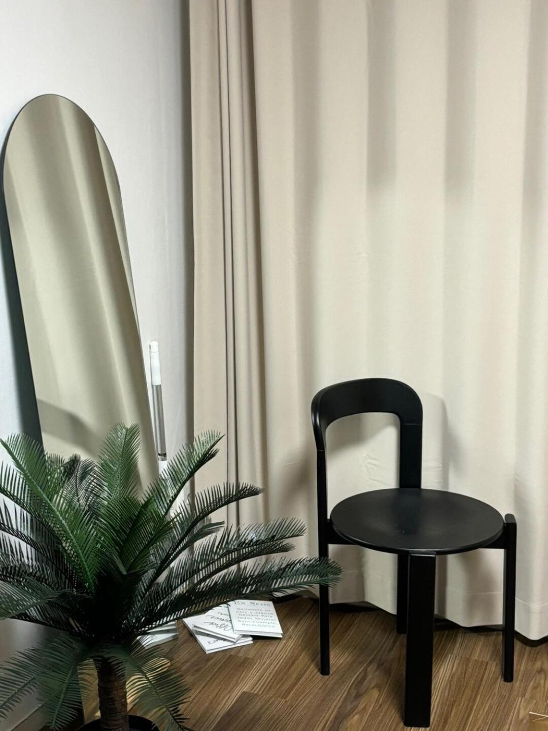 5 Minutes From Isoo Station, 3 Rooms, 4 Beds, 10 Minutes From Gangnam Station Pousada Seul
