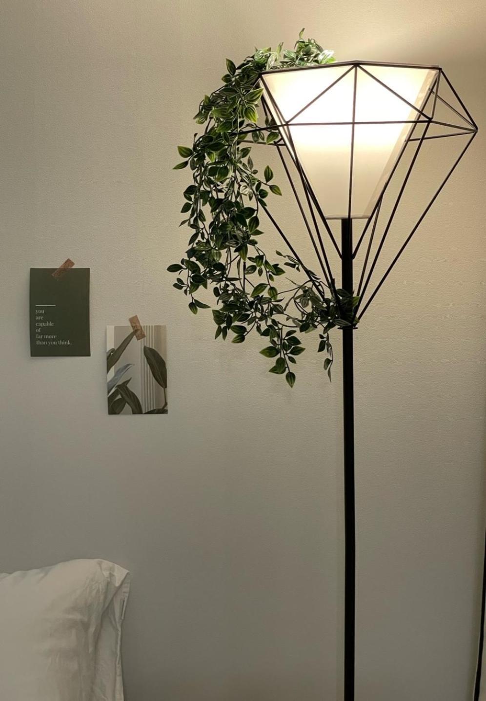 Vila # For 10 People # Free Parking # Three # 5 Queen Beds # 6 Minutes By Subway # 8 Minutes By Airport Bus # 1 Minute By Convenience Store # Ott # Olleh Modeling