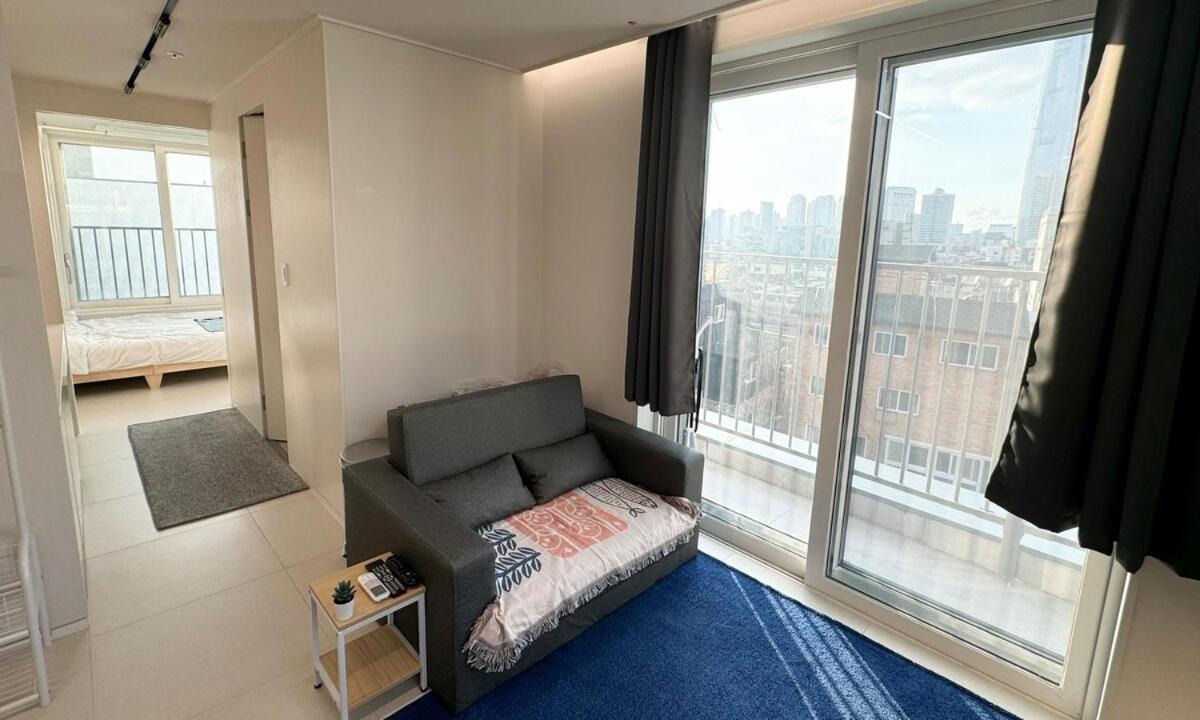 Zest Jamsil Apartment