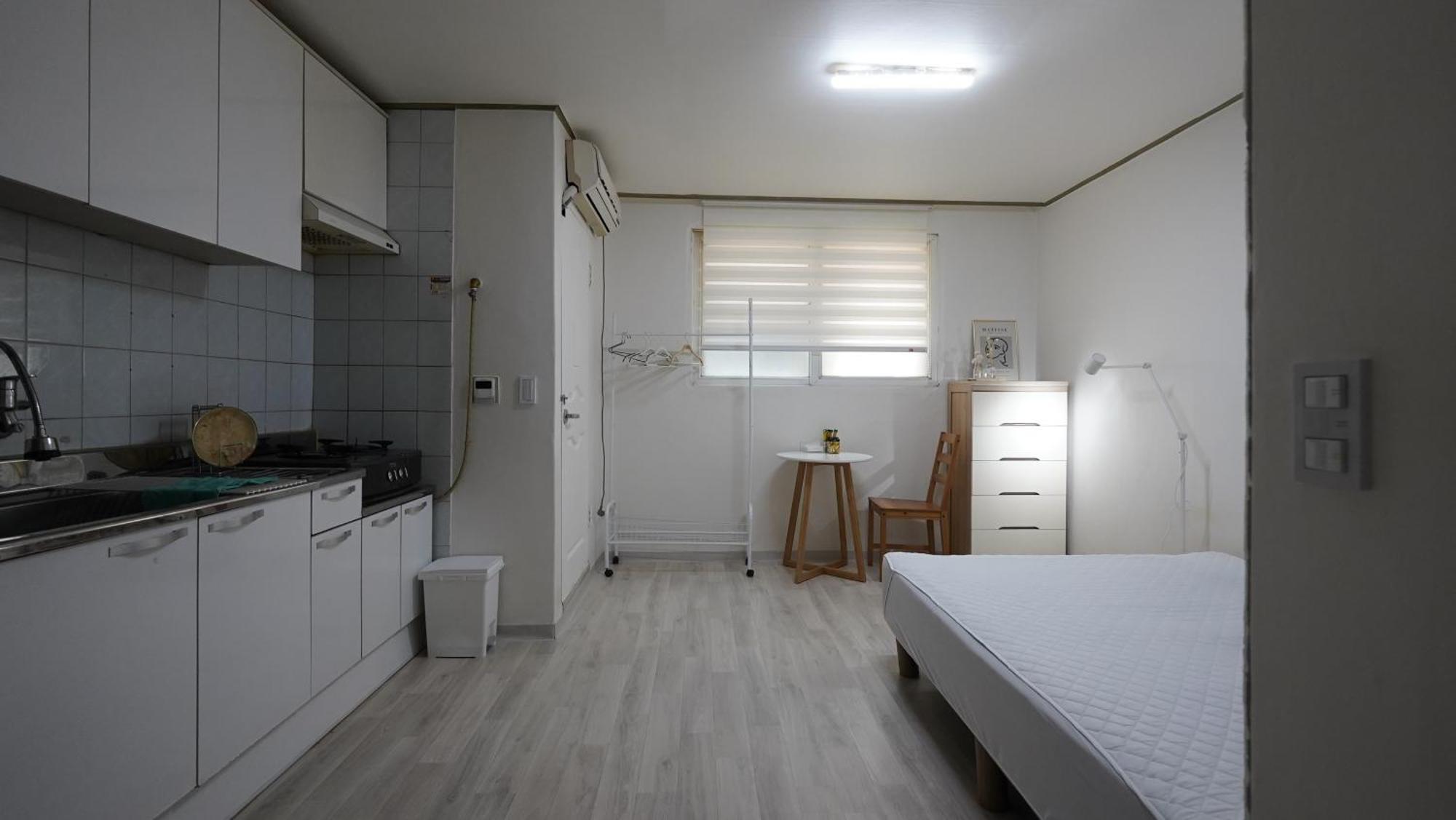 Bunyoung House