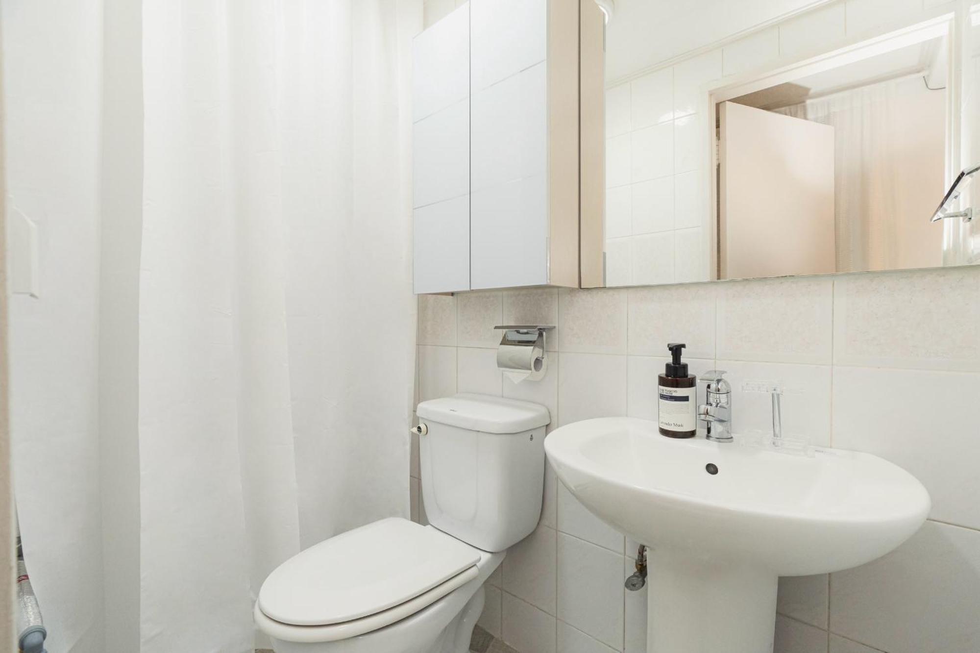 Jamsil Cozy Bnb- Free Parking, Lotteworld, Kspo *