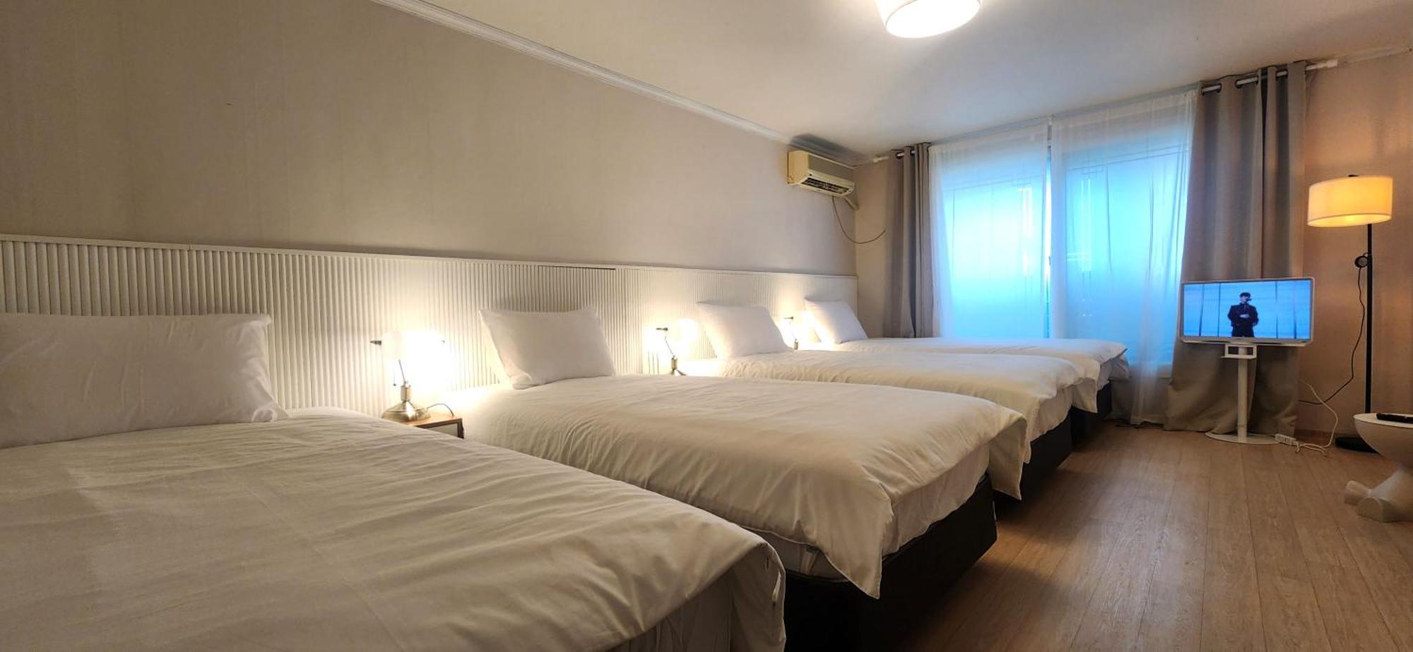 Hongdae Yeondral Park, Z3, 7 Minutes From Hongik Univ Station Exit 5, Elevator Ok Seoul