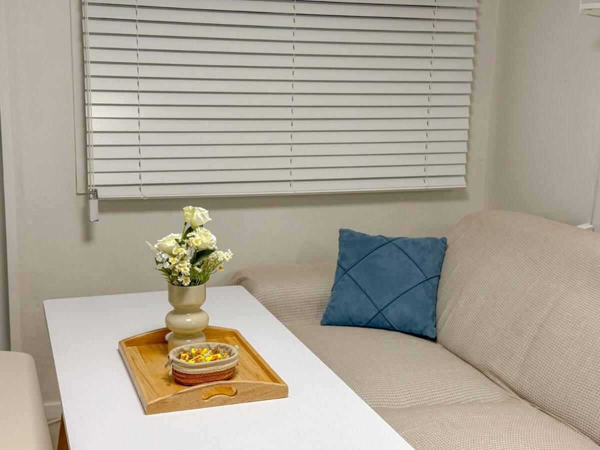 Itaewon Station 10 Minutes,gyeongnidan-gil,itaewon World Food Street,beam Projector,netflix Wifi Pousada *
