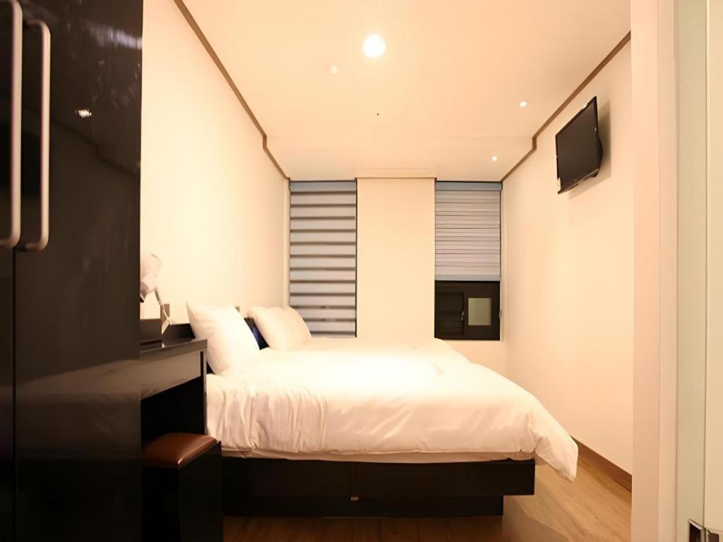 Hotel Myeongdong Mom House Seoul