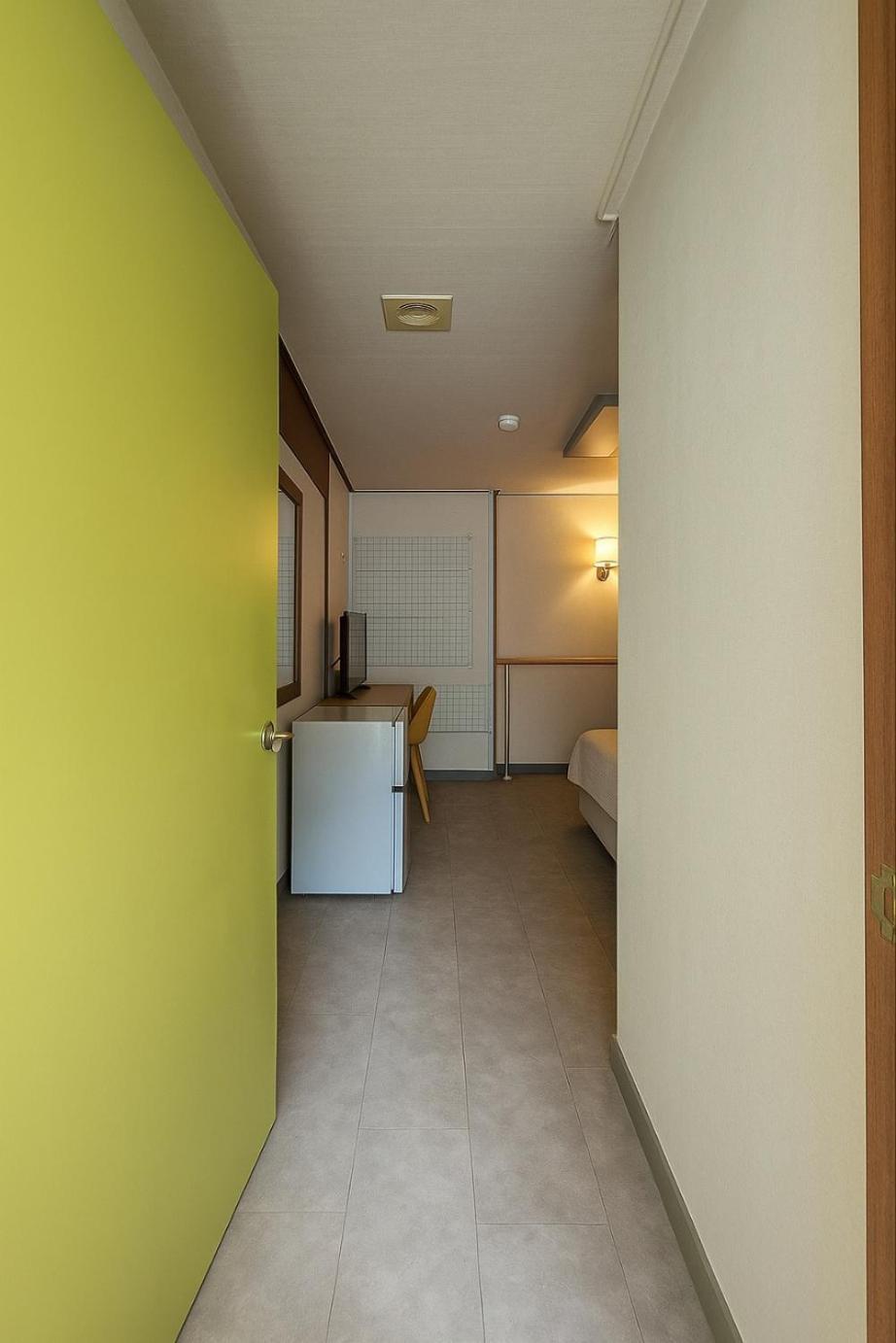 Singil House * Seoul