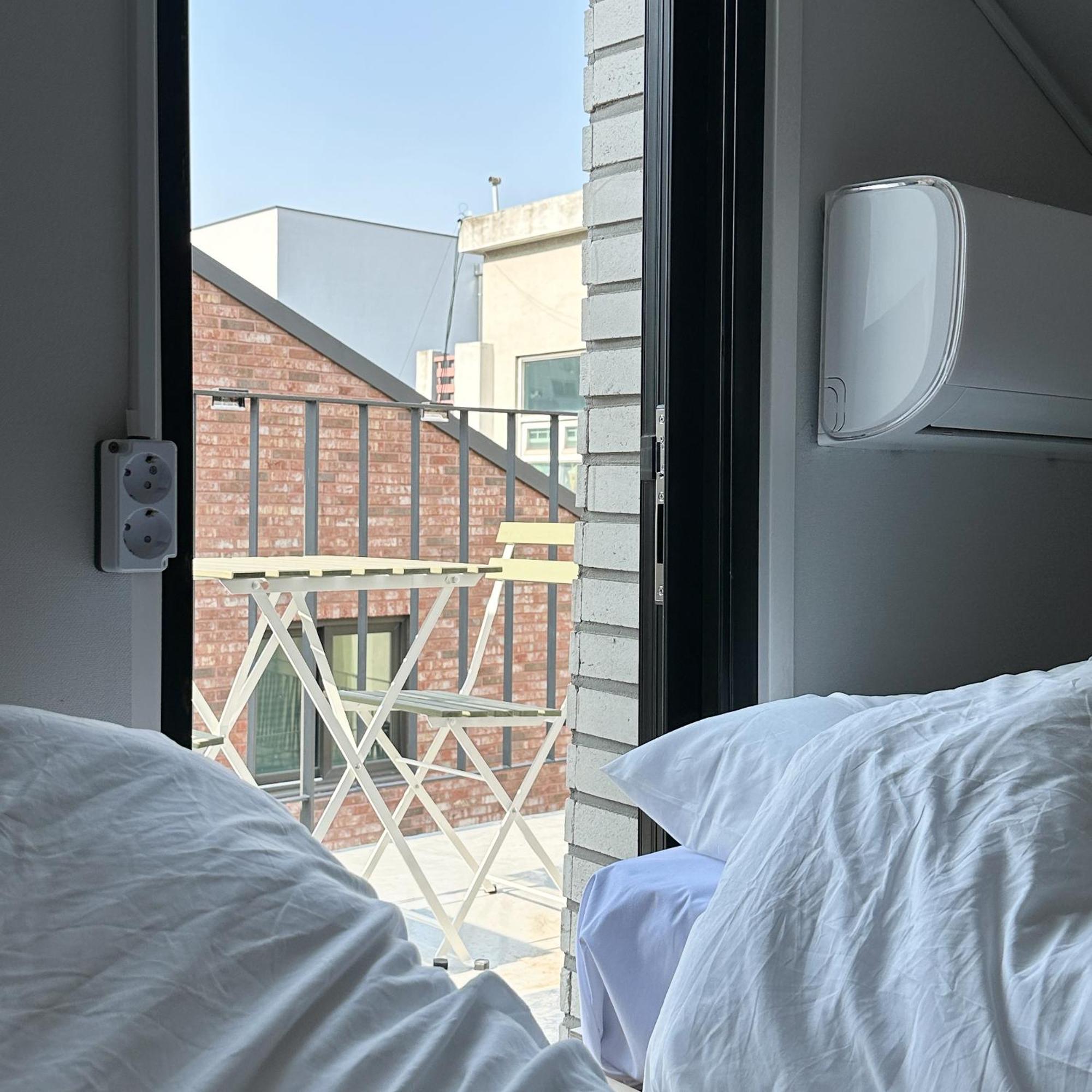 Villa Hongdae, 6 Ppl, New Building, Big Terrace