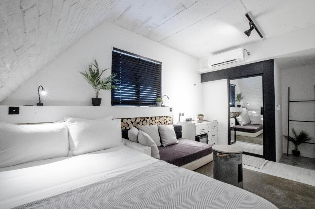 Mmmio Ii Design Myeongdong Motel 2*