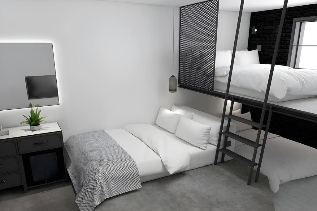 Mmmio Ii Design Myeongdong Motel