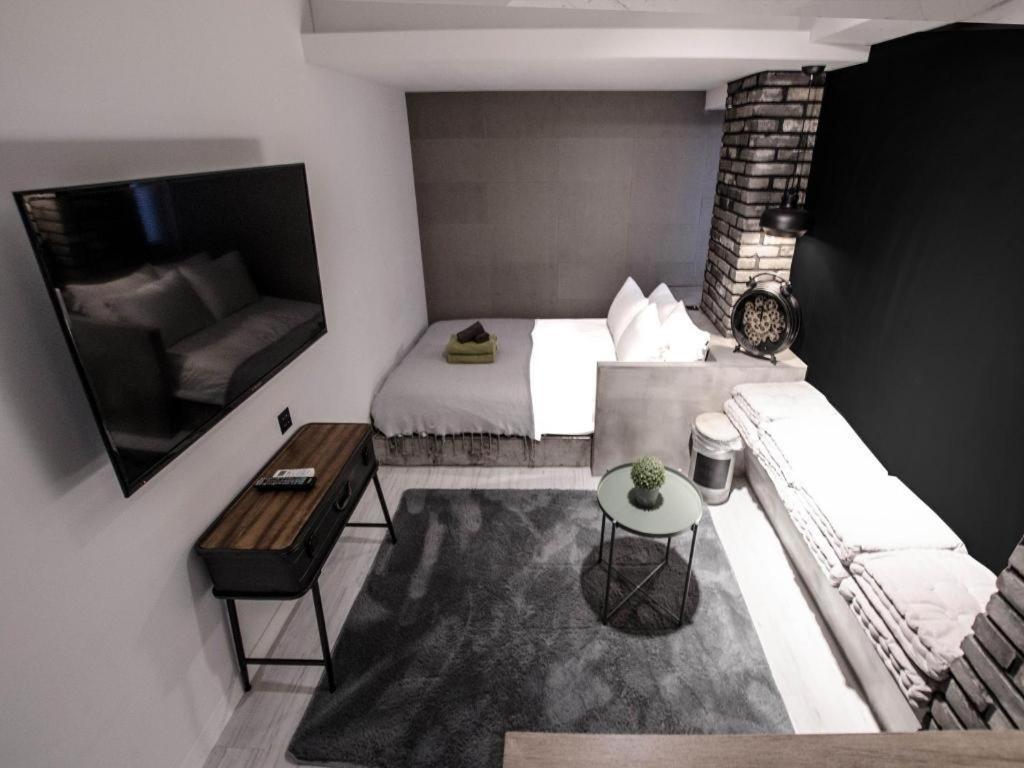 Mmmio Ii Design Myeongdong Seoul