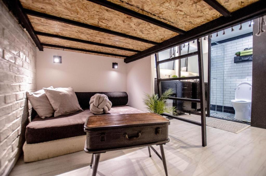 Mmmio Ii Design Myeongdong Motel 2*
