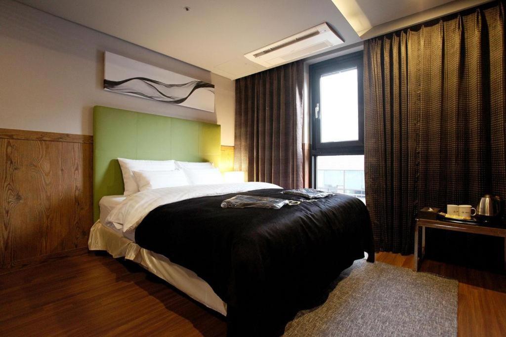 Motel Hotel Ahava 2*