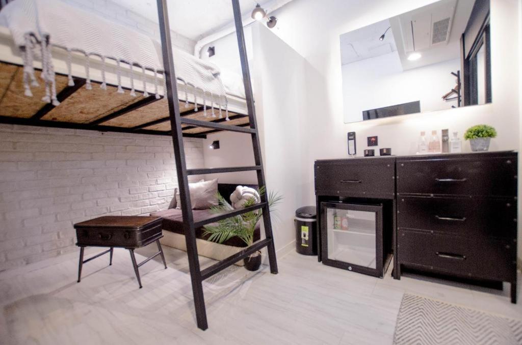 Motel Mmmio Ii Design Myeongdong