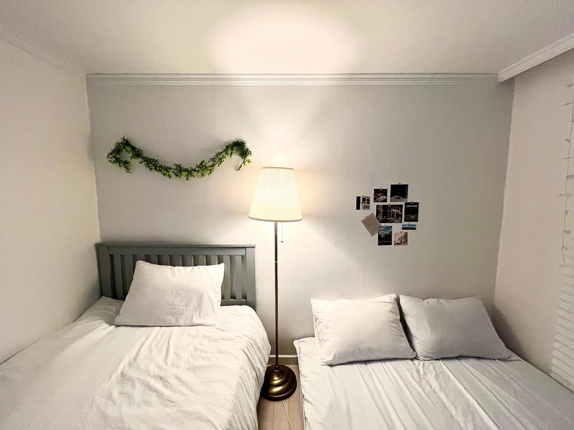 Apartment Hongdae Oyo Stay, Free Luggage Keeping, Hongdae Station Line And Airport Train