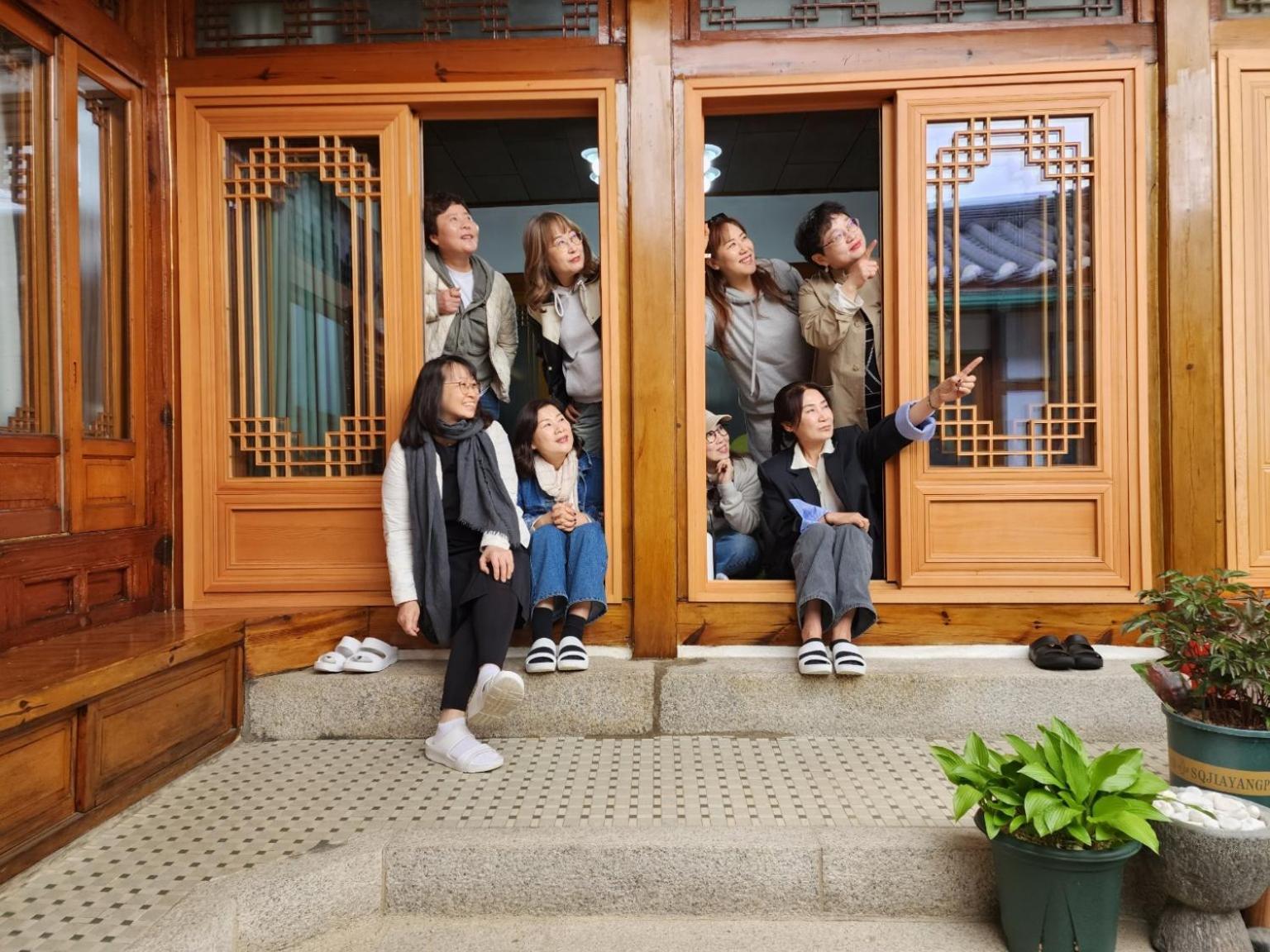 Rumah tetamu Leedo Hanok *