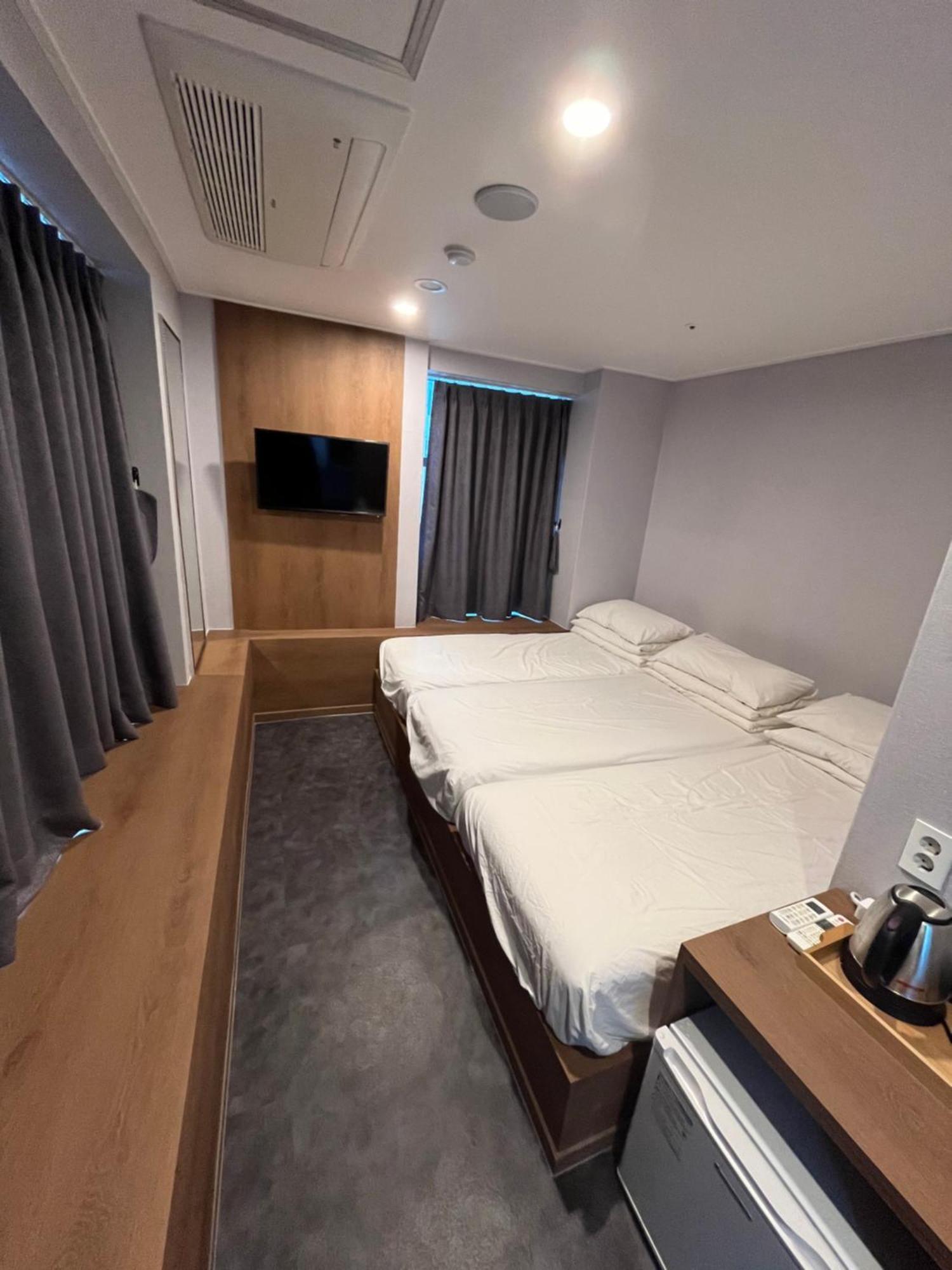 Calistar Hotel 2*