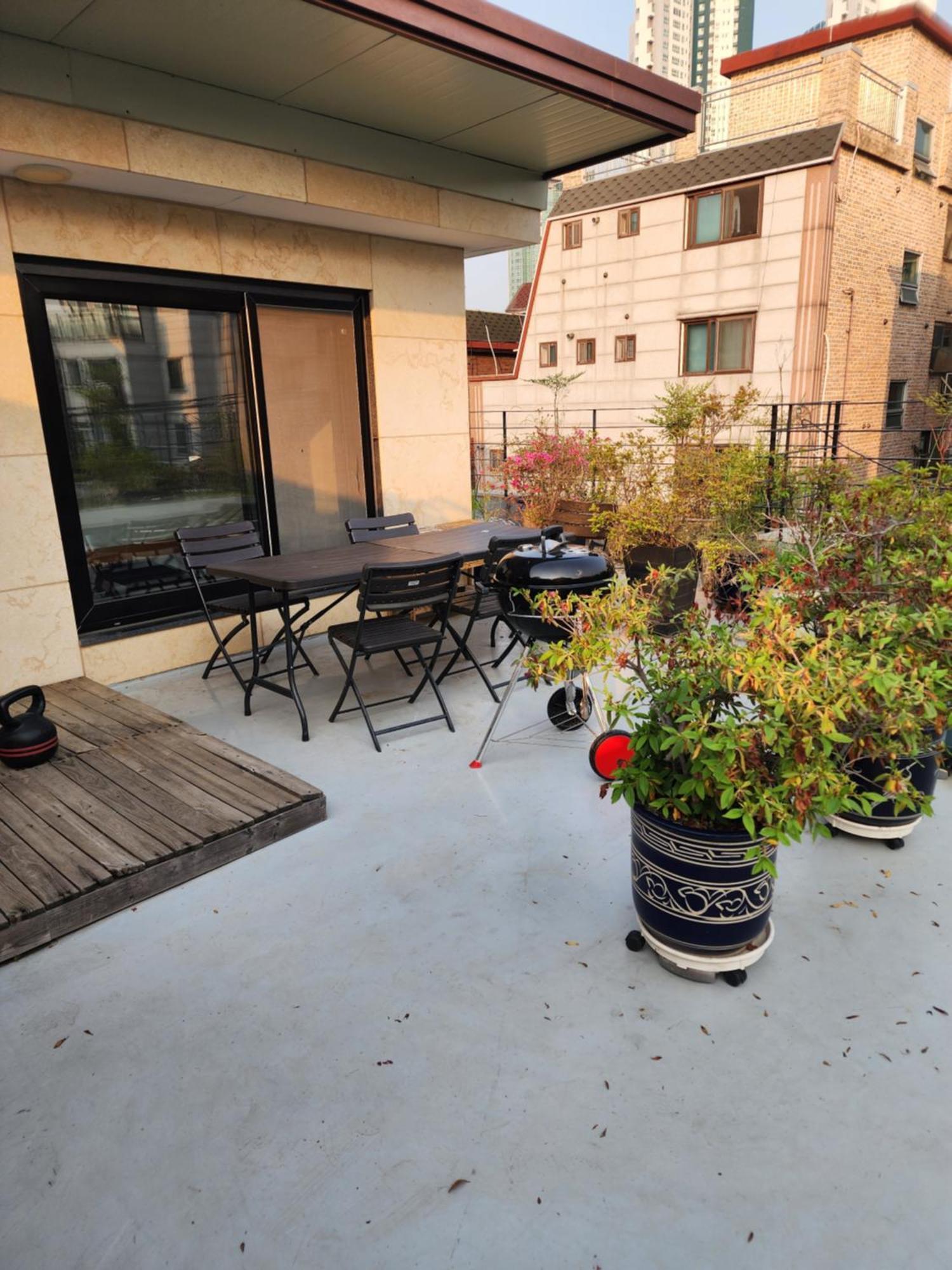 Raim Hongdae Apartment Seoul