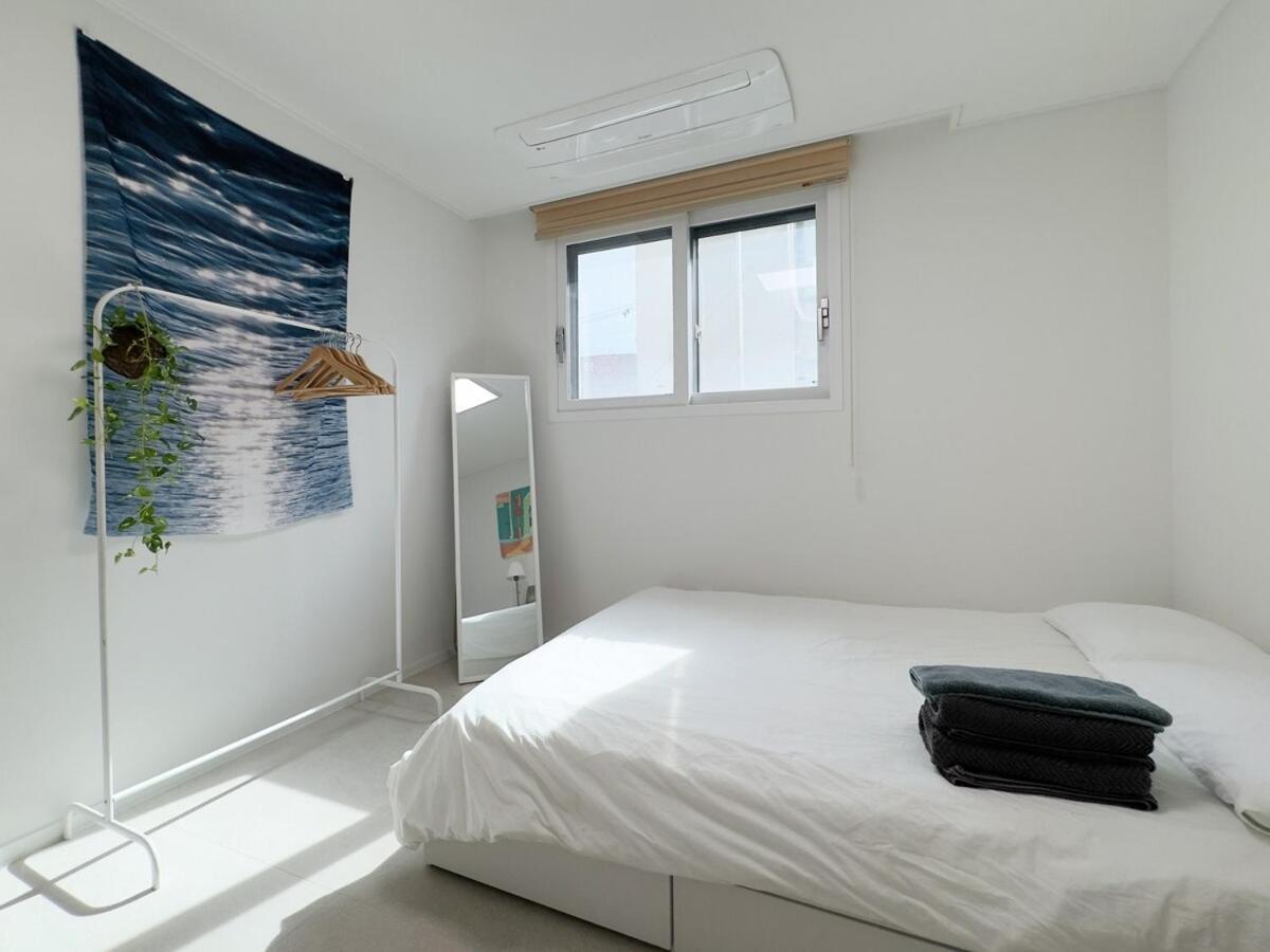 Near Olympic Park Apartment