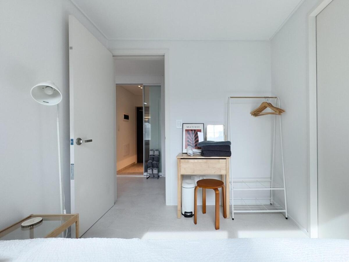 Near Olympic Park Apartment