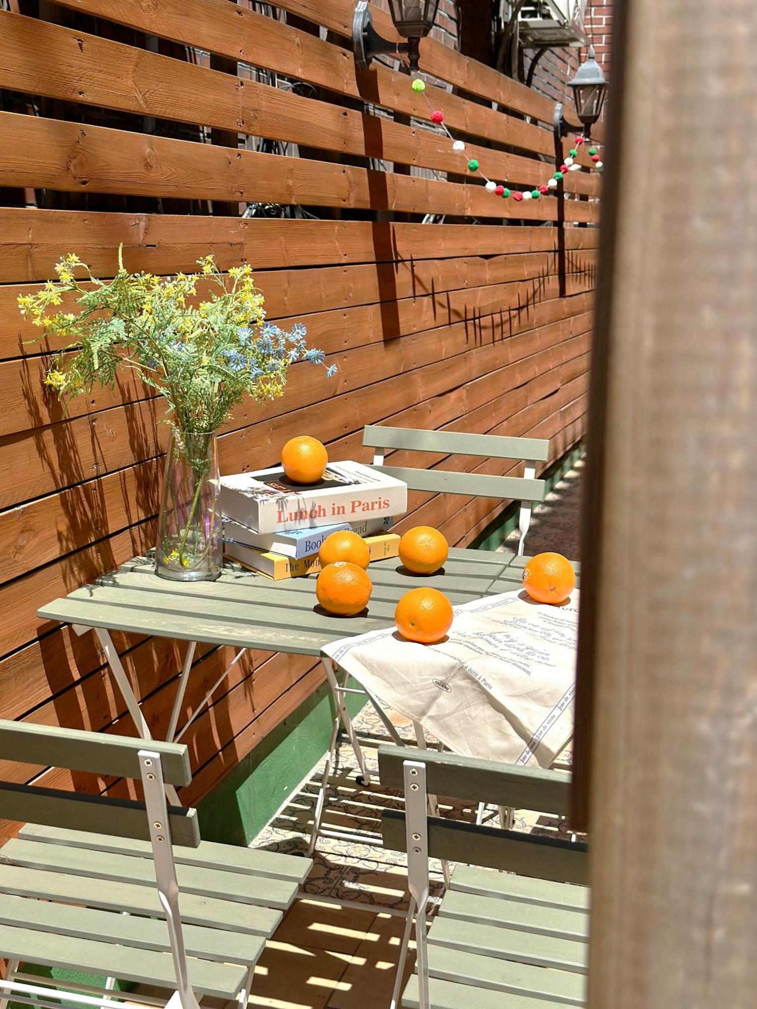 Apartment Hongik Univ Station Greenery Terrace House
