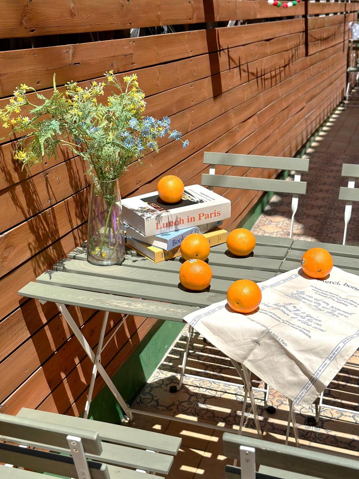 Apartment Hongik Univ Station Greenery Terrace House Seoul