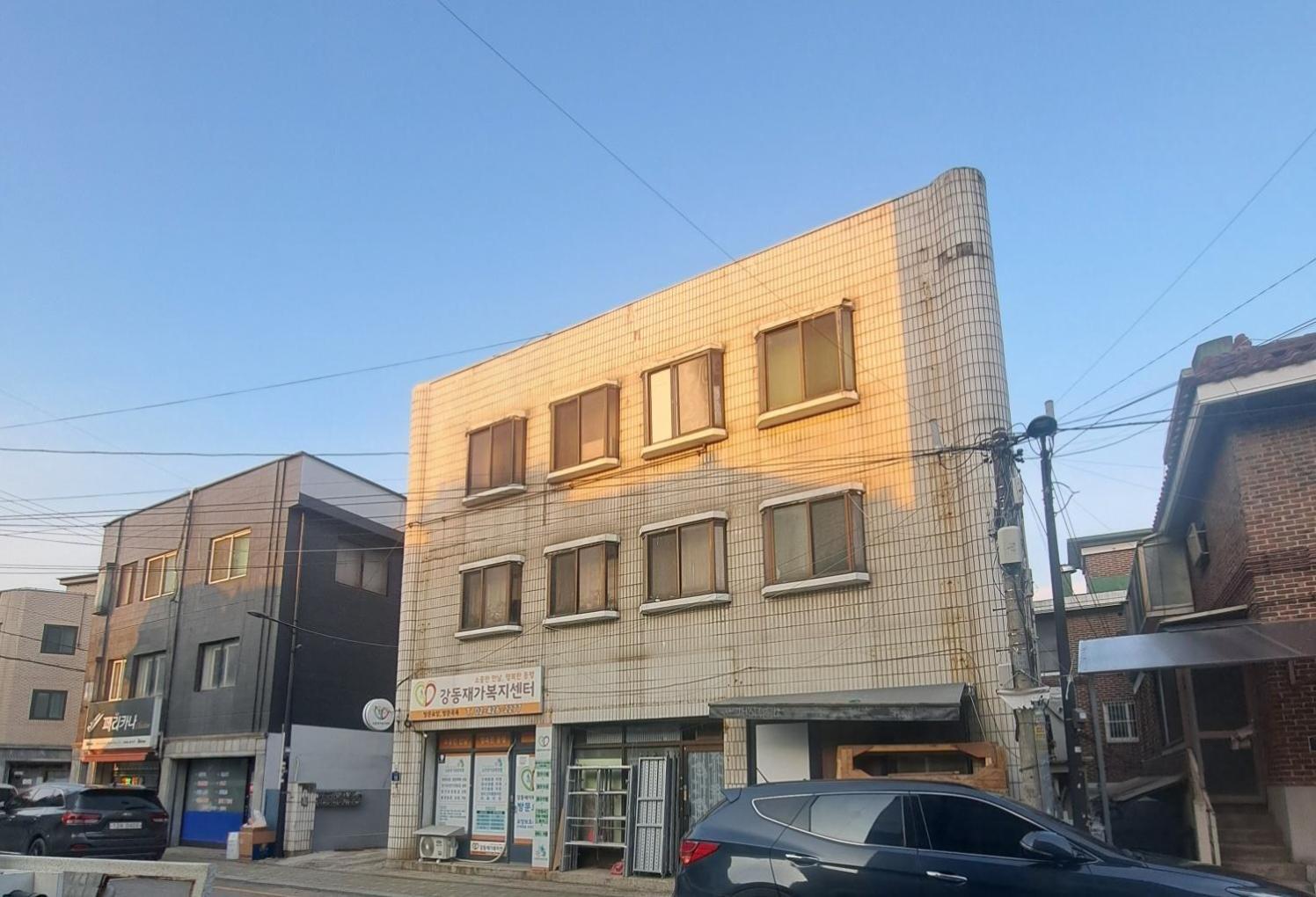 Milkyway Apartment Seoul