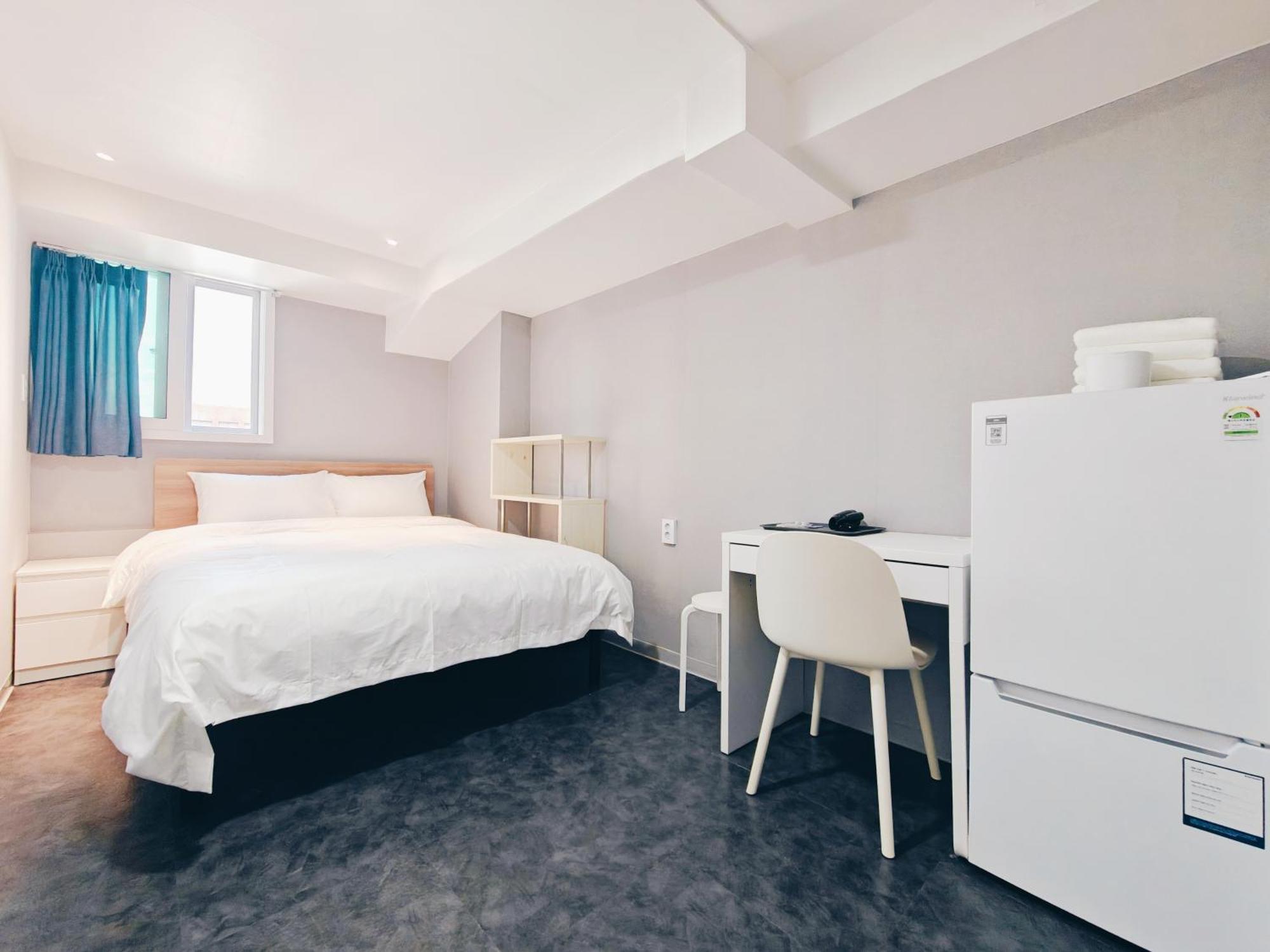 Hotel W
