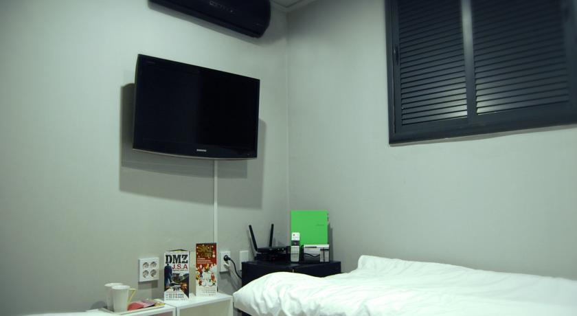 Istay Hongdae * Seoul