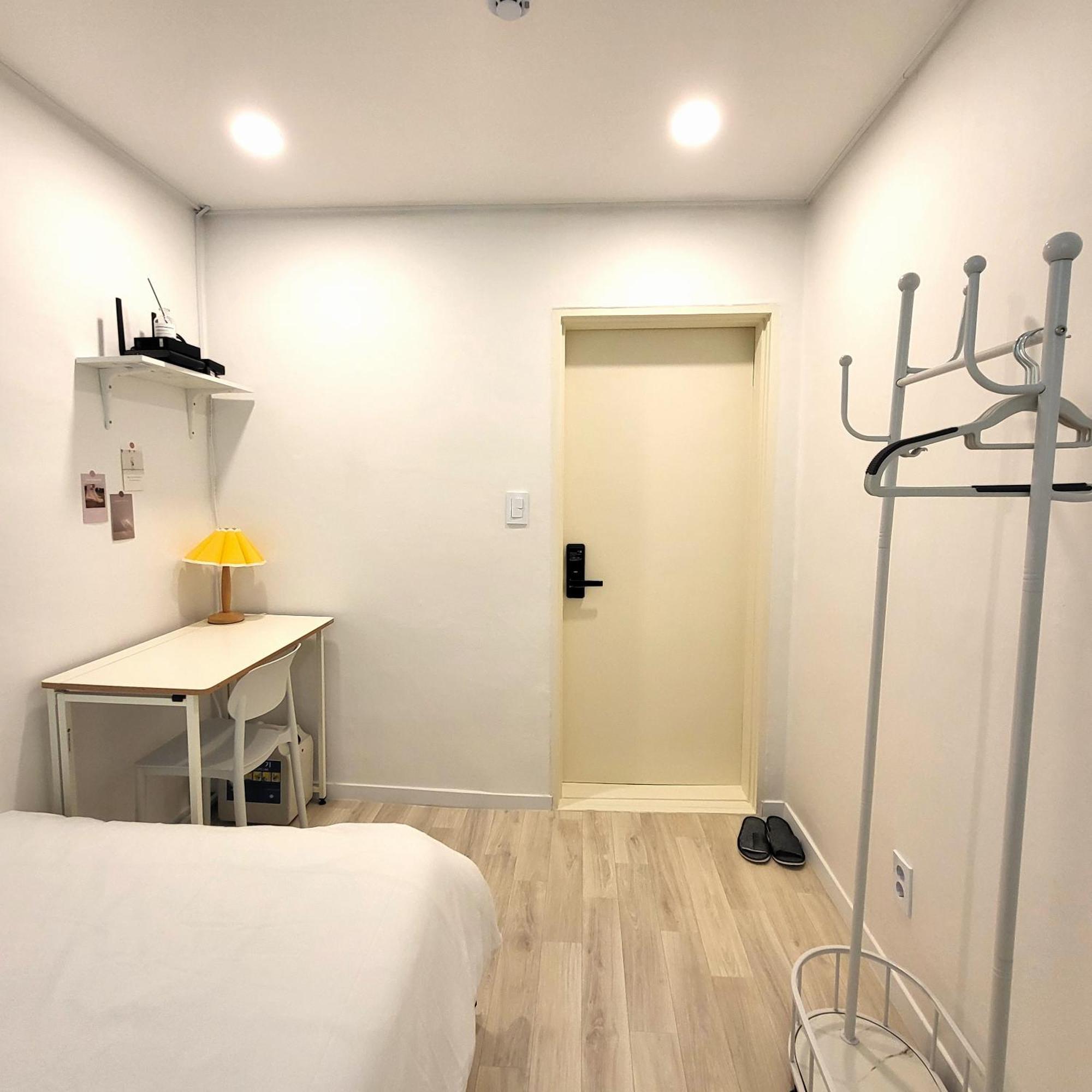 Apartment Humming Seoul