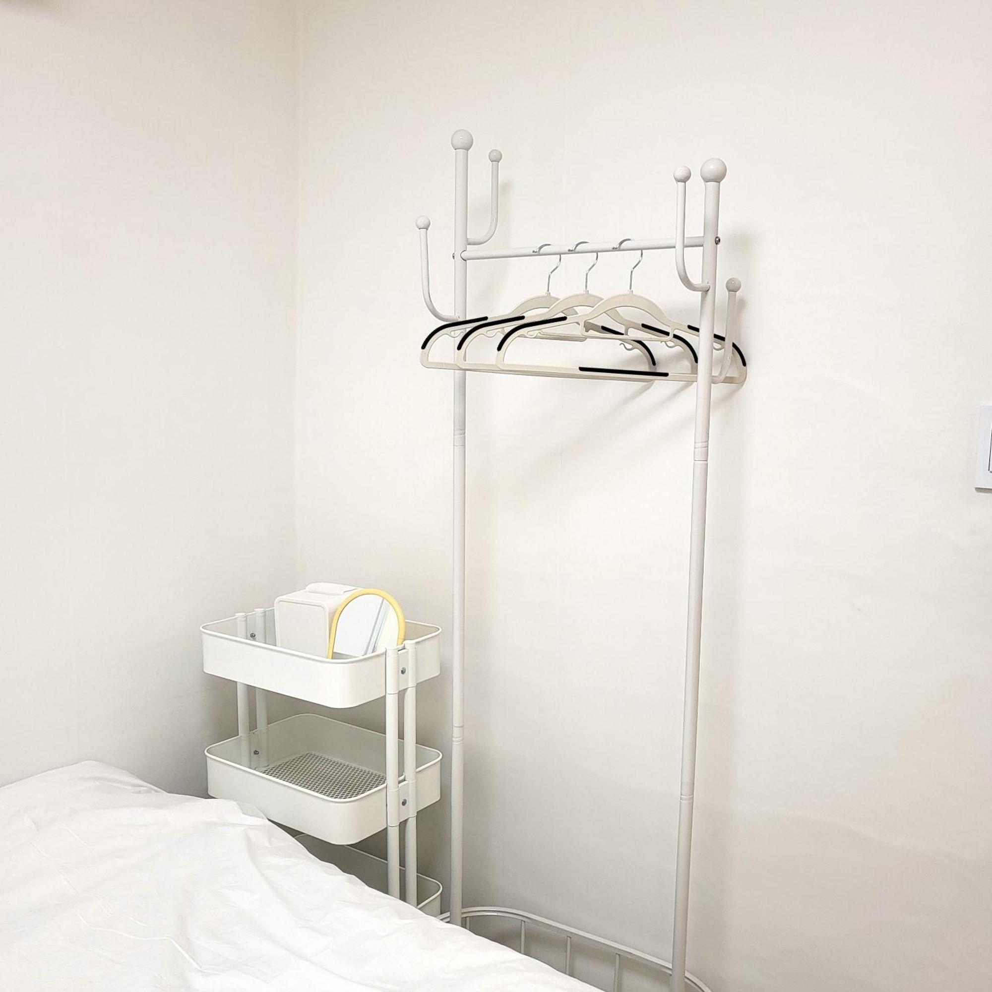 Humming Apartment