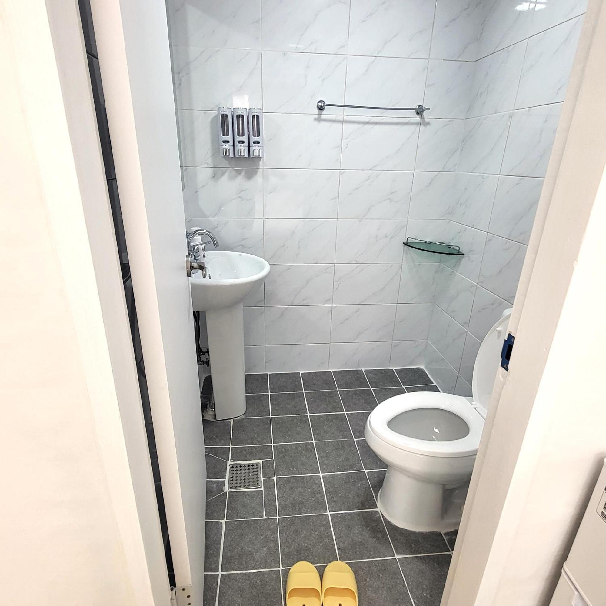 Apartment Humming Seoul