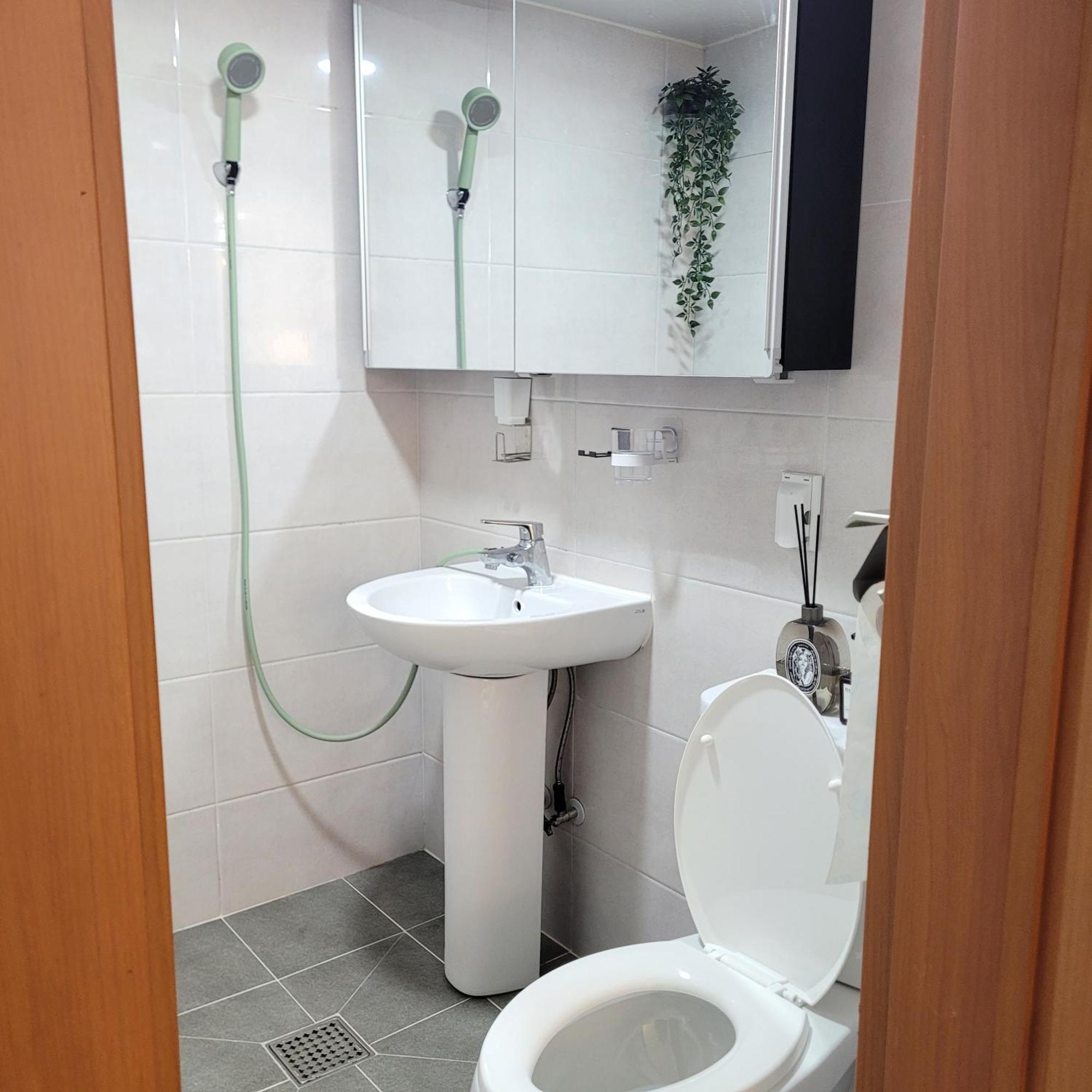 #4bed #8people #1st Floor House Villa *