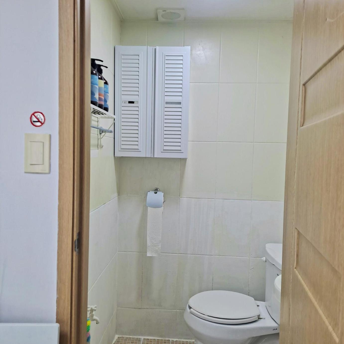 Our #2 Chungmuro Station Area Housing 2-person Hanok Village Villa *