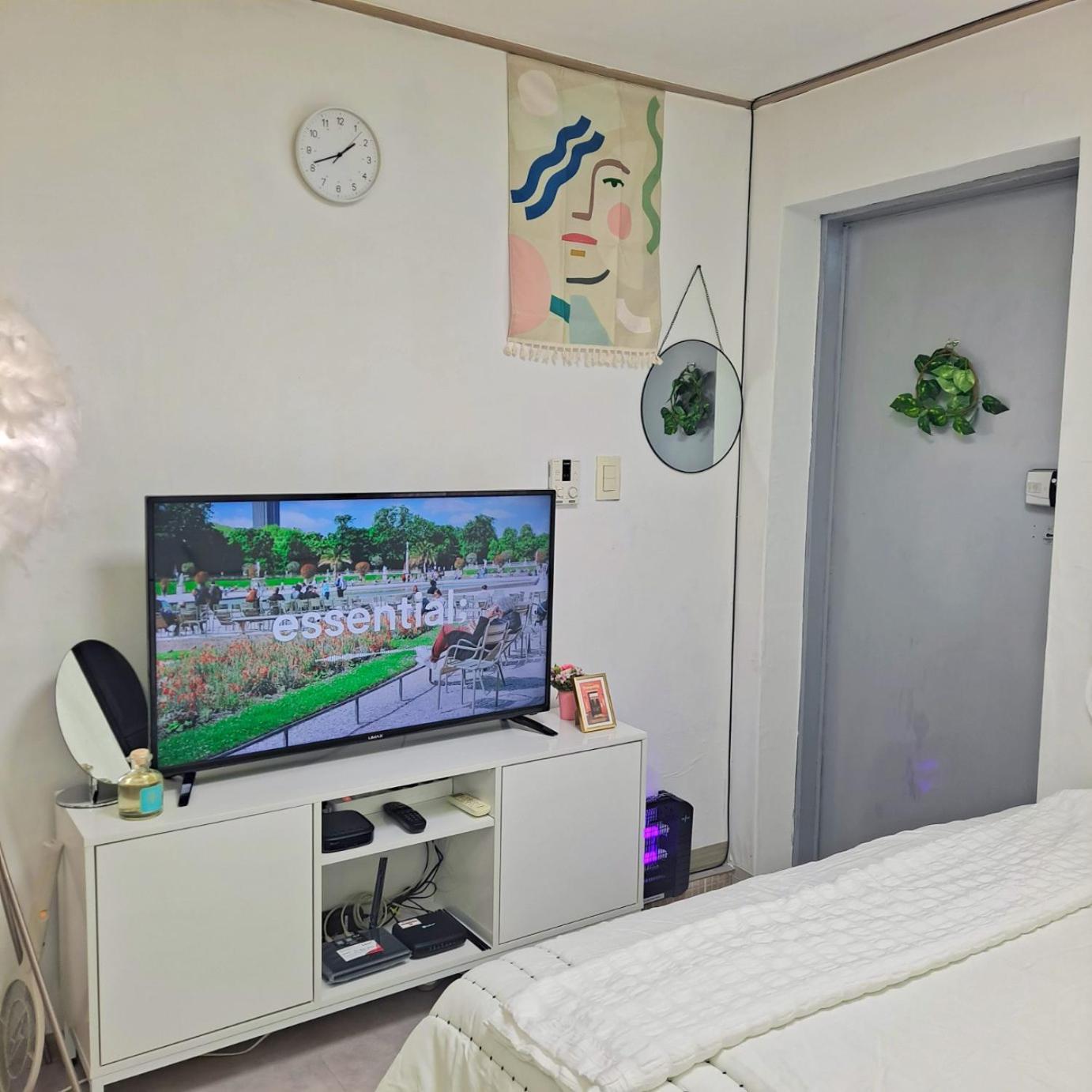 Villa Our #2 Chungmuro Station Area Housing 2-person Hanok Village *