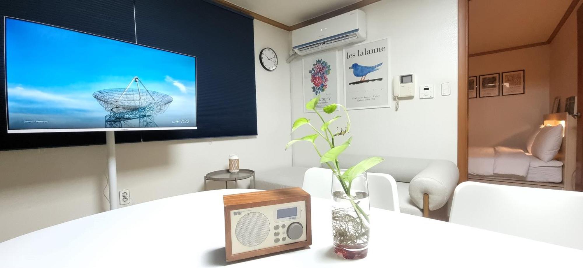 One Stop Away From Station By Gtx, 2beds House Near Yeonshinnae Villa *