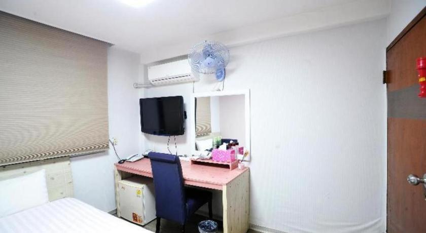 Goodstay Saewha Asrama *