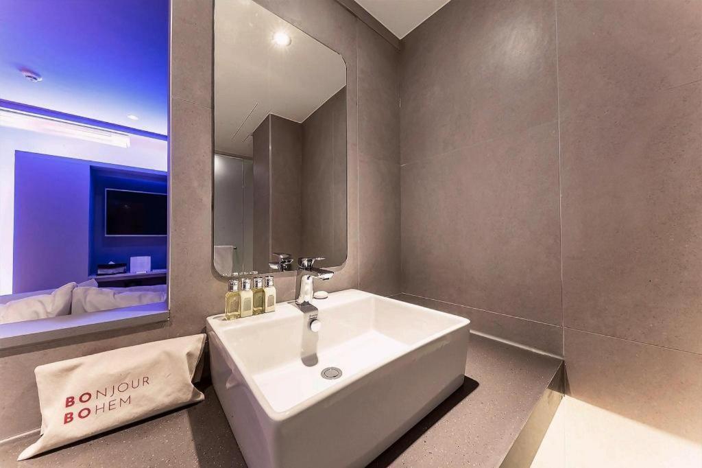 Bobo Hongdae Hotel 3*