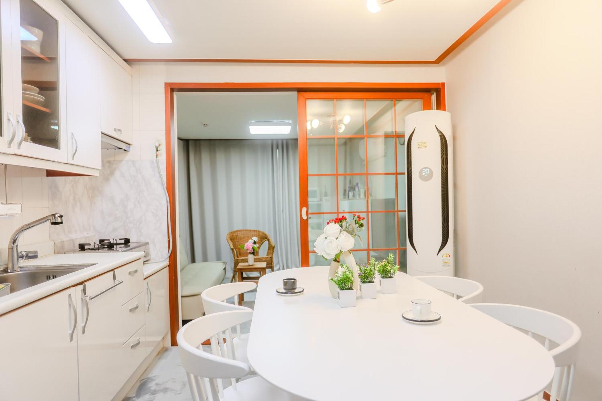 Jamsil Good People Villa Seoul