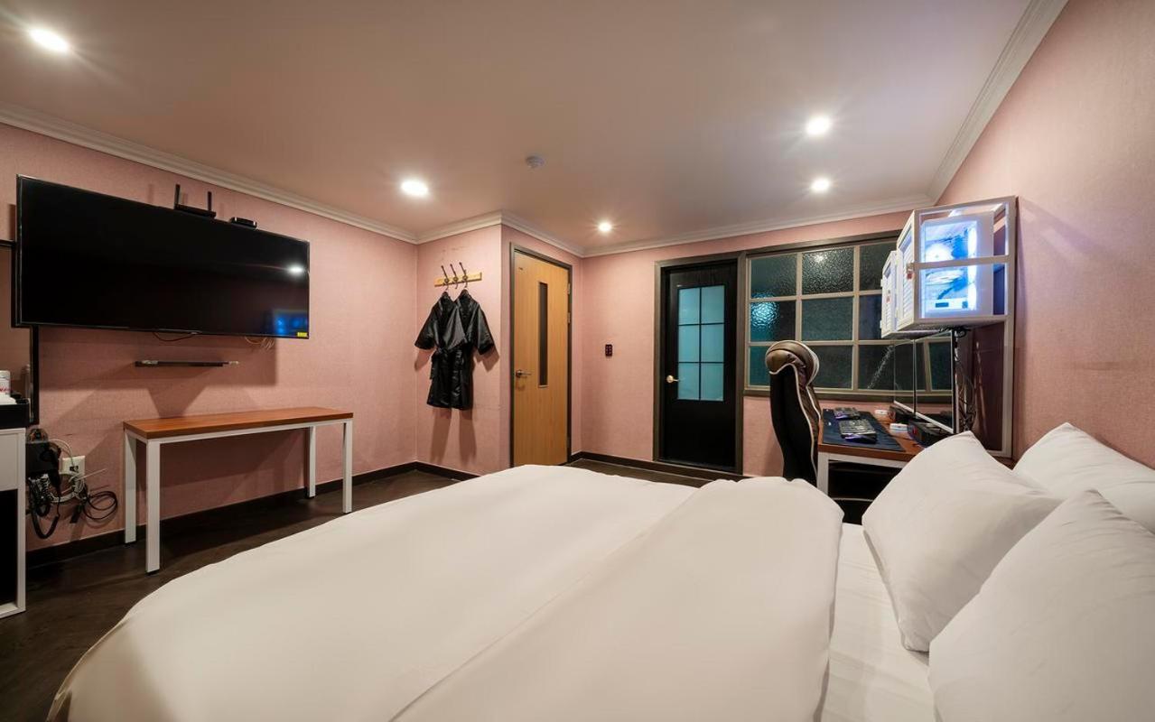 Hotel Sadang Film Seoul