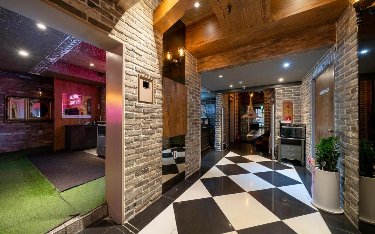 Hotel Sadang Film Seoul