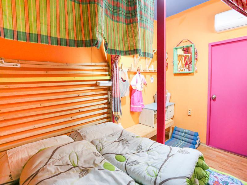 Hostel Uhbu's