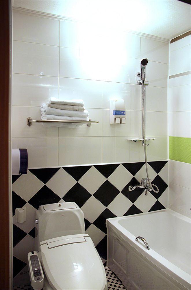 Hotel Benikea Kp 3*