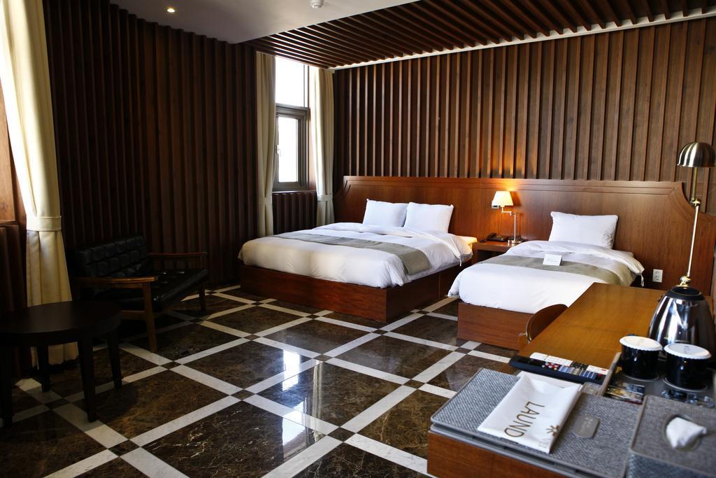 Doma Myeongdong 3*