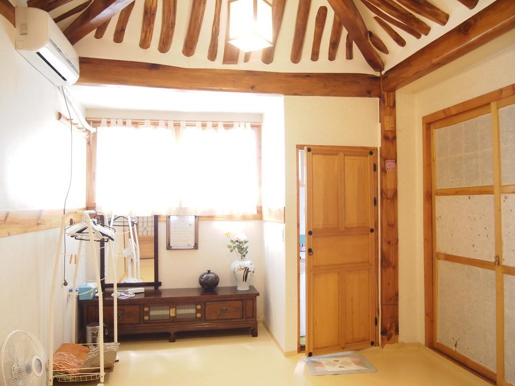 Gaonjae Hanok
