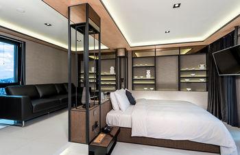 Hotel The Designers Lyj Gangnam Premier 3*