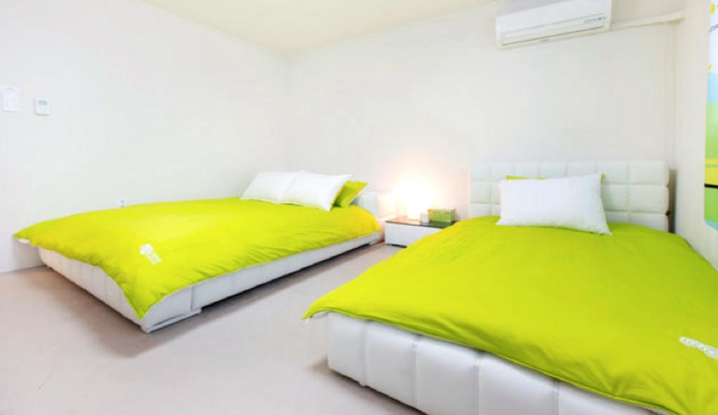 Urbanwood Rumah tetamu