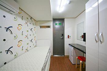 Hotel Star Guest Oneroomtel 3*