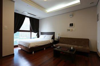 Hotel Brown Serviced 3*
